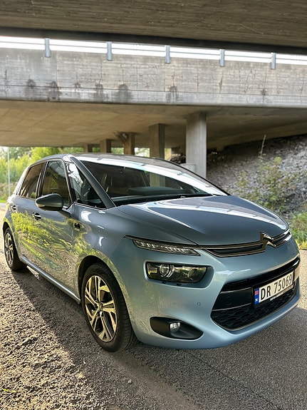 Citroen C4 Picasso 2 of 30