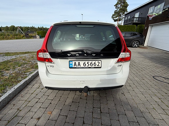 Volvo V70 4 of 30