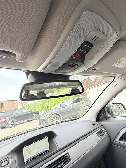 Volvo V70 25 of 30