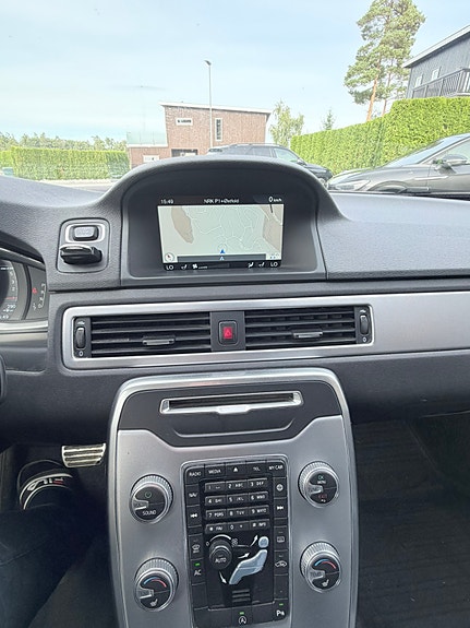 Volvo V70 22 of 30