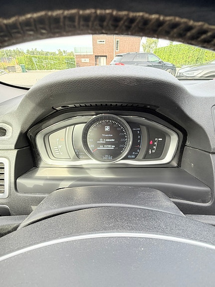 Volvo V70 27 of 30