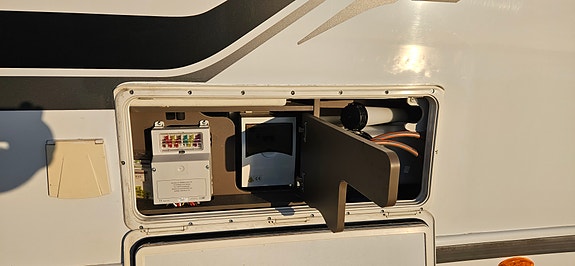 Challenger 357 Special Edition 11 of 30