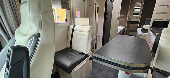 Challenger 357 Special Edition 21 of 30