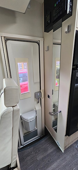 Challenger 357 Special Edition 23 of 30