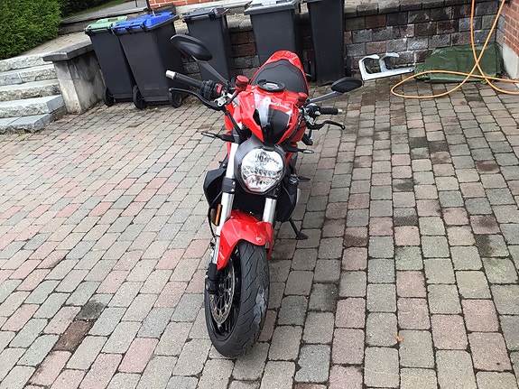 Ducati Monster 1200 3 of 13