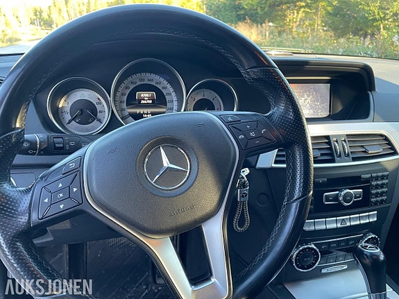 Mercedes-Benz C-Klasse 7 of 12