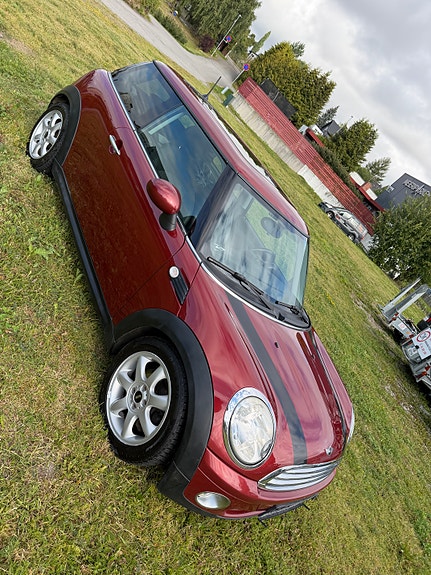MINI Cooper 10 of 27