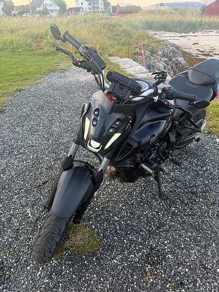 Yamaha MT-07 12 of 28