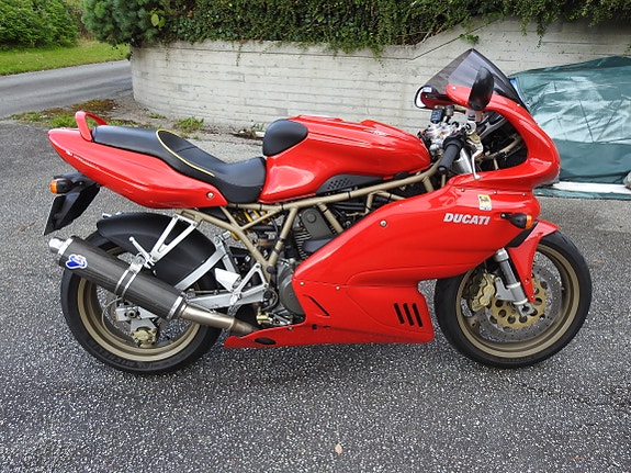 Ducati 750 SS 3 of 7