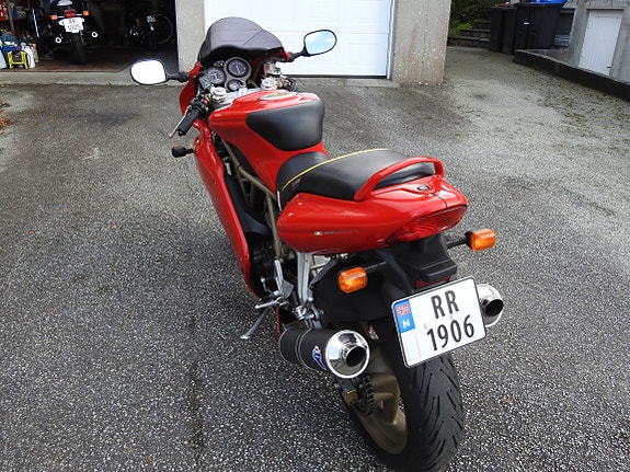 Ducati 750 SS 4 of 7
