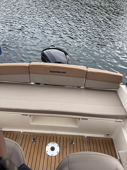 Quicksilver Activ 555 cabin Meget pen og velholdt. Kun 55 timer. Nybåtgaranti. 8 of 16
