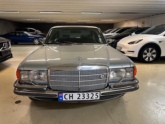 Mercedes-Benz 450 SEL 14 of 29
