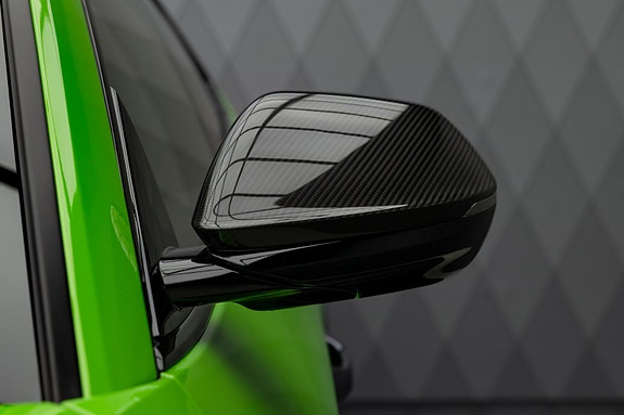 Lamborghini Urus 15 of 30