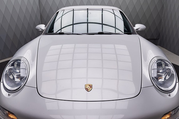 Porsche 911 5 of 30