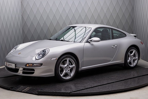 Porsche 911 2 of 30