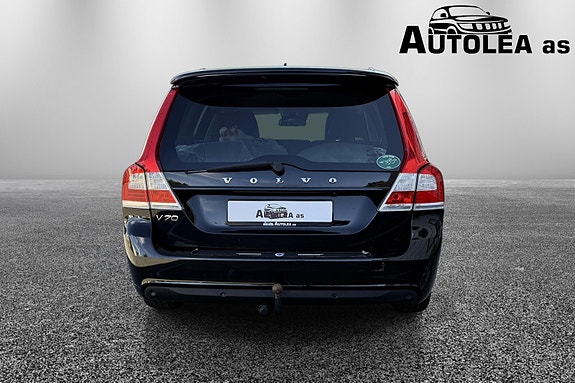 Volvo V70 5 of 28