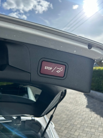 Mercedes-Benz C350 e 25 of 30