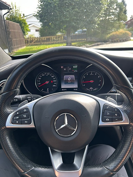 Mercedes-Benz C350 e 16 of 30