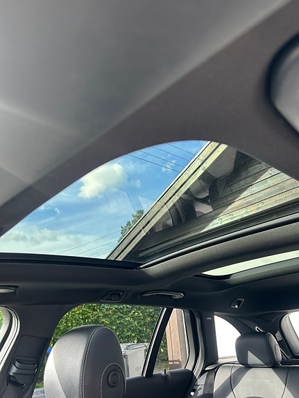 Mercedes-Benz C350 e 29 of 30
