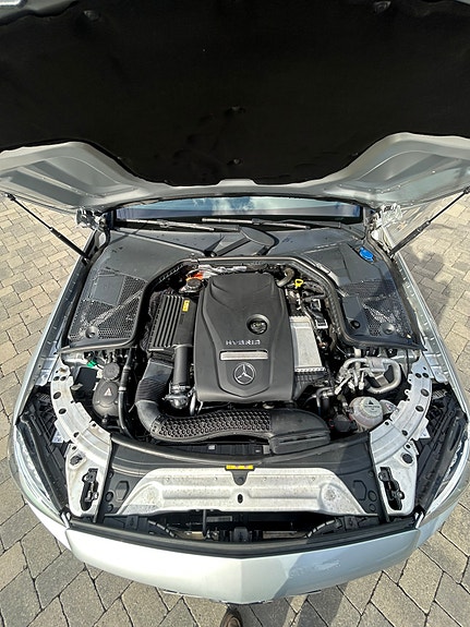 Mercedes-Benz C350 e 21 of 30