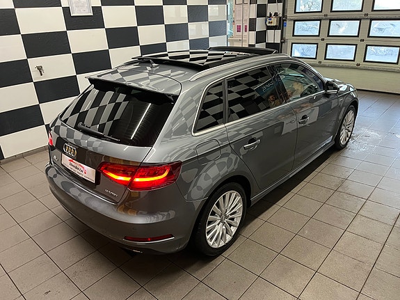 Audi A3 8 of 30