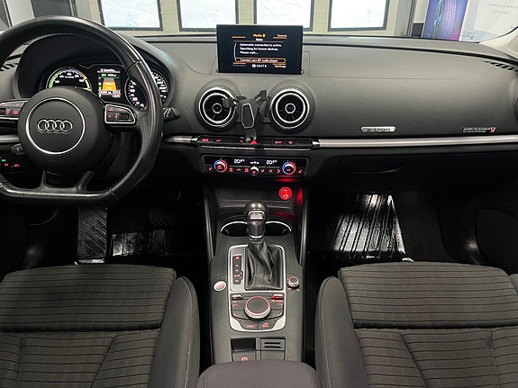 Audi A3 28 of 30