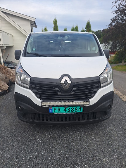 Renault Trafic 5 of 10