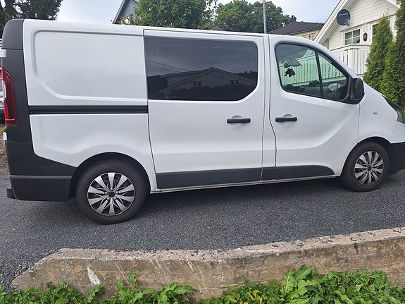 Renault Trafic 4 of 10