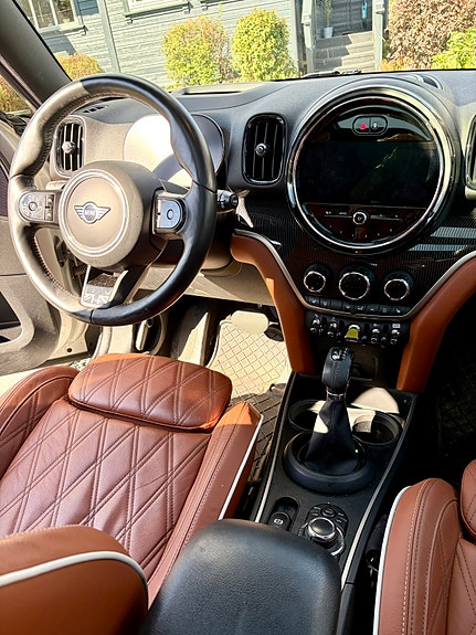 MINI Countryman Cooper SE 7 of 30