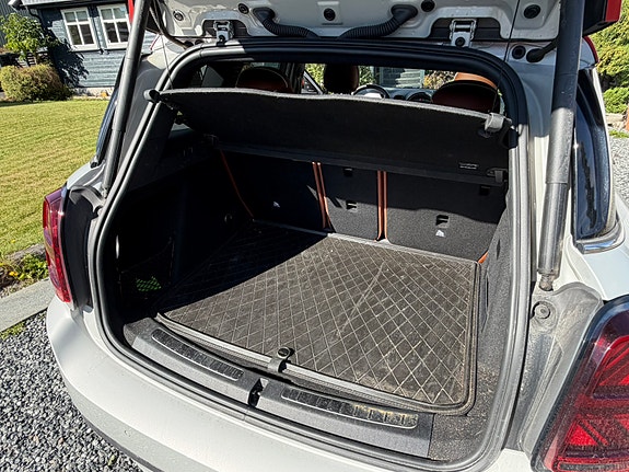 MINI Countryman Cooper SE 26 of 30