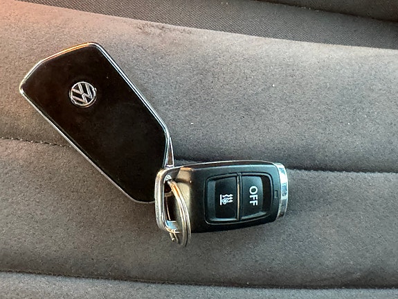 Volkswagen Multivan 19 of 22