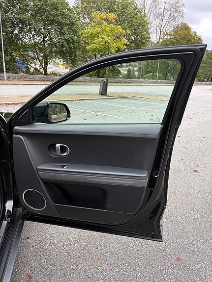 Hyundai Ioniq 5 25 of 30