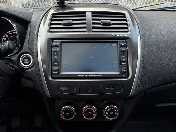 Mitsubishi ASX 26 of 30