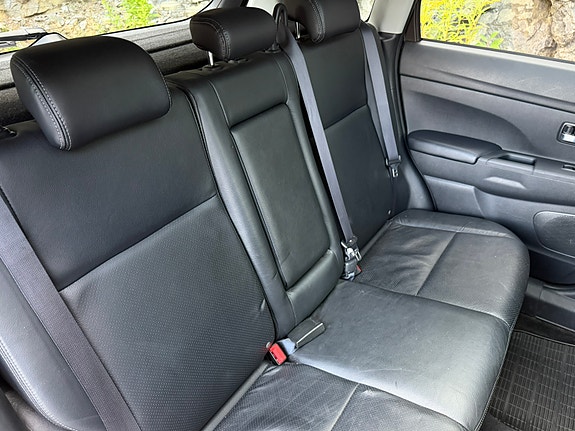 Mitsubishi ASX 12 of 30