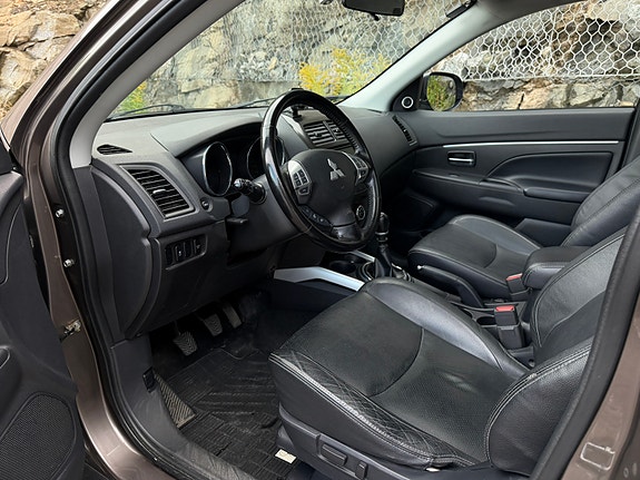 Mitsubishi ASX 16 of 30