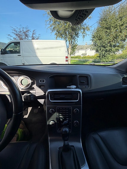 Volvo V60 3 of 11