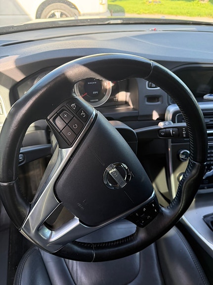 Volvo V60 9 of 11