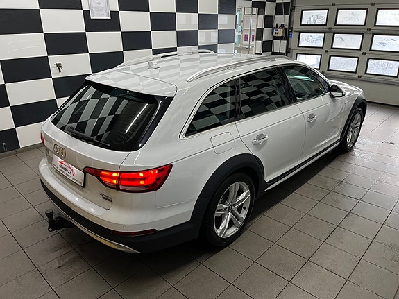 Audi A4 allroad 8 of 30