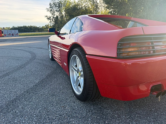 Ferrari 348 10 of 25