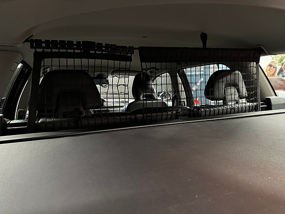 Volvo V70 16 of 30