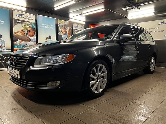 Volvo V70 4 of 30