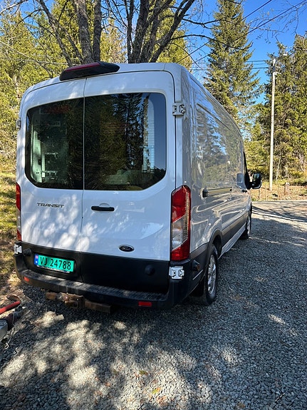 Ford Transit 4 of 17