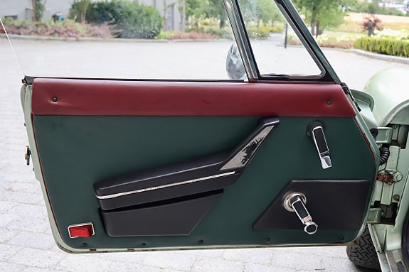 Alfa Romeo Spider 14 of 18