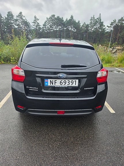 Subaru Impreza 6 of 24