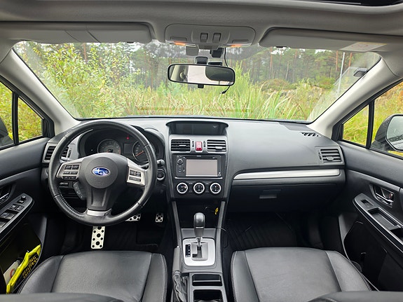 Subaru Impreza 8 of 24