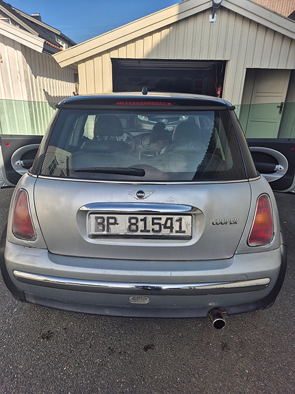 MINI Cooper 5 of 10