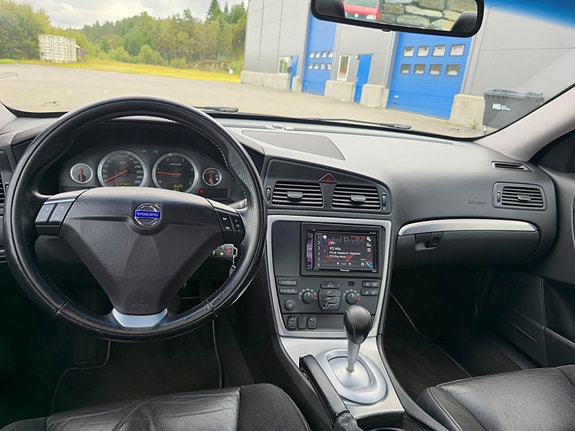 Volvo S60 20 of 30