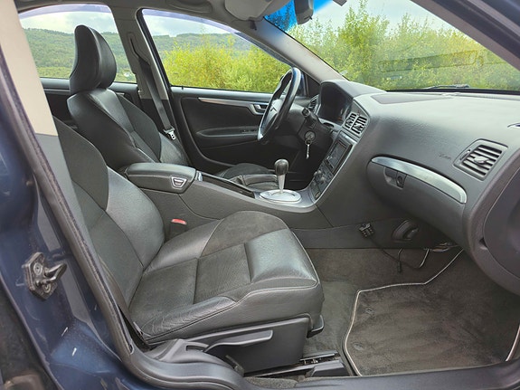 Volvo S60 23 of 30