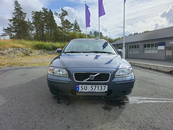 Volvo S60 3 of 30