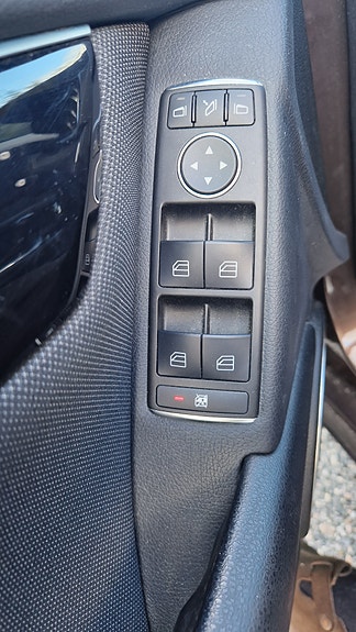 Mercedes-Benz C200 d 11 of 22
